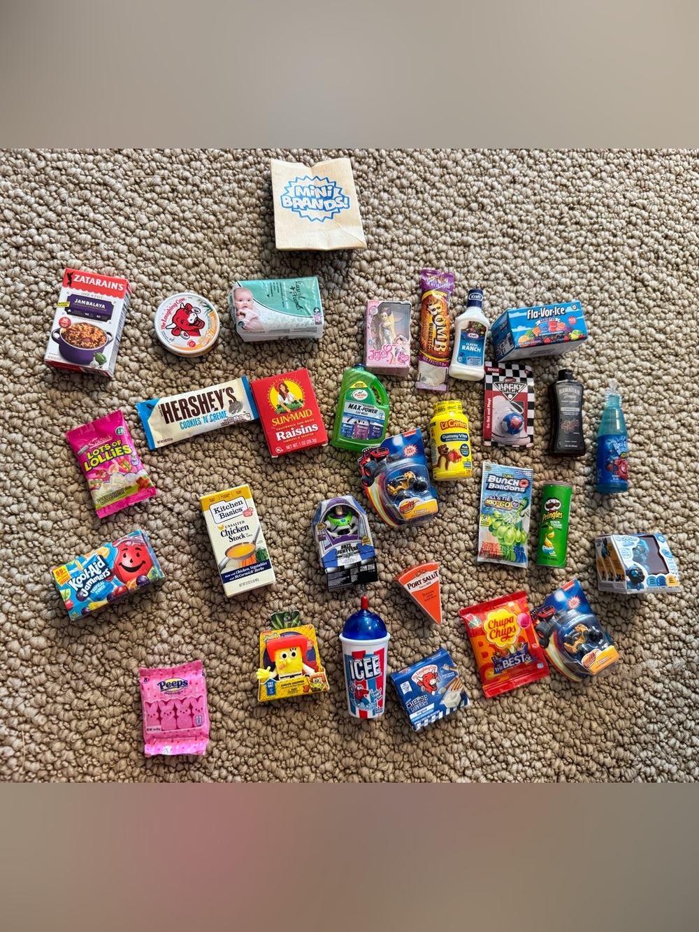 Mini Brands Assortment -29 items